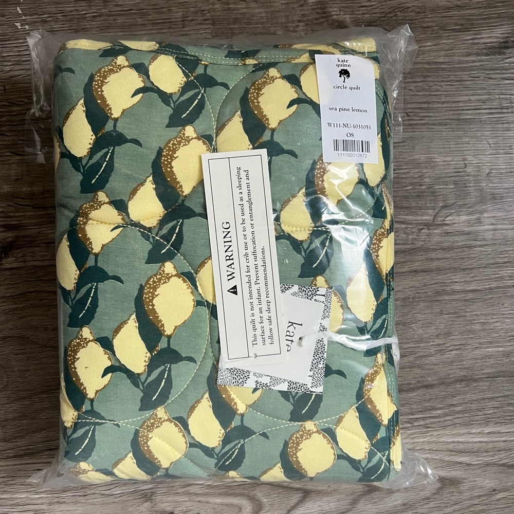 Kate Quinn Sea Pine Lemon Circle Quilt